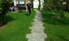 MB235 Dirty feet-A walk in the garden