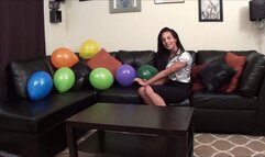 Latina Mandy sits to pop!