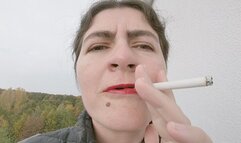 Smoking, spitting and good breathing