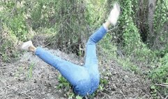 Trap in the forest MP4(1280x720)FHD