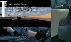 Land Yacht Series: Desert Fun in Pantyhose and Stiletto Ankle Boots (mp4 1080p)