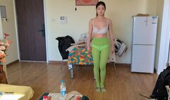 Duct tape mummy game for beauty (Chinese model)