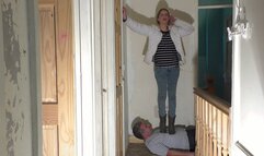 Chelsea Trampling On The Landing In Cow Girl Boots