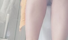 peeing noise and some fart!!