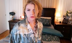 Scarlett Foxett in Portrait of a Poltergeist