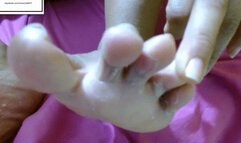 Brig_Sexi_Hot Takes Close Up Feet and Soles