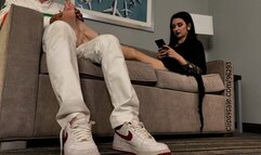 All Black Everything (Foot Massage) Floor View - 4K