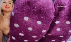 Go Deeper For My Stinky Socks