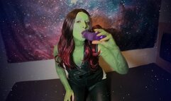 Gamora Stretches Her Holes For Thanos