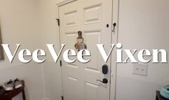 Arab milf tied tits comes home from shopping