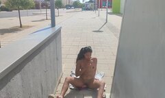My fantasy is to masturbate in public, I enjoy a lot with my sexual toys