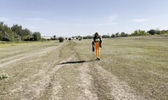 TORY IS LOOKING FOR A CAMPING PLACE_1