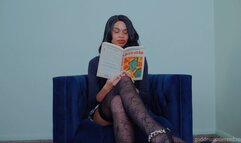 Upskirt Loser Teasing- Ebony Femdom Goddess Rosie Reed Teases And Humiliates A Pervert Upskirt Loser With Stockings And Short Skirt-1080p HD