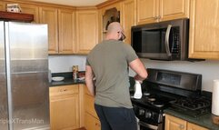 Uncontrollable Sneezing Interrupts Cleaning: mp4 version