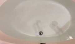 Carissa in Hooters waitress sent home for camel toe