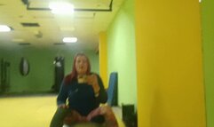 yogaball riding in gym