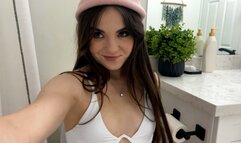 Peeing in a Bikini and Beanie Porn BTS