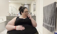 Plump Paradise: Snack n Chat (SD-WMV)