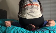 Miss Jennifer sits Full Weight on Slave's face in Leggins