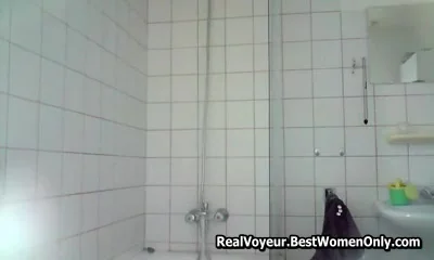Voyeur Shower Hidden - Cougar Spied At Home Shower By Hidden Camera Voyeur Porn Video