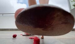 Crushing some Juicy Mexican Candies