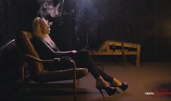 Watching her smoke 4K MP4