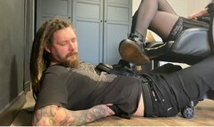 Facebusting in DrMartens boots