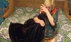 Allergy to a new fur coat MP4