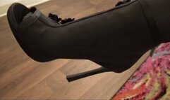 You Can't Fight the Compulsion to Give in to Me