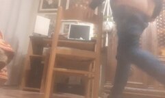 ITCHY ASSHOLE AND SMELLY CHAIR