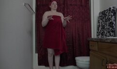 Lotioning A Freshy Veeted and Washed Nude Body