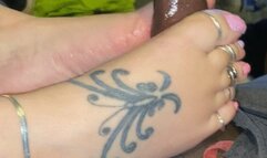 Valentines Footjob lady d