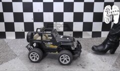 Big RC-Car crushed under Christin