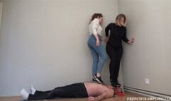 2273 Sneakers trampling with Lysa and Noemie