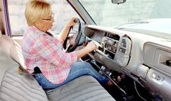 Angeline starting Cheyenne truck of 98 (1)