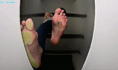 Ice Blonde learning the ropes! Pt 2 - MP4