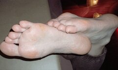 Anfisa - Staining her soles and sweatpants with cum [foot worship, footjob, cum eating] (1080p)