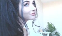 hornyunicornn beautiful brunette masturbating