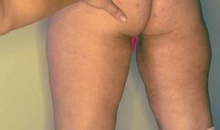 please slapping my ass hard to make it snap loudly