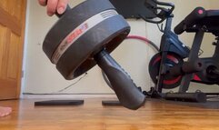 ASS VIEWPOINT TO SEE MY FEET