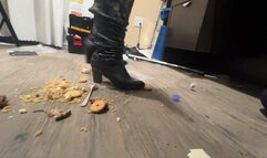 Candid crush food caught again