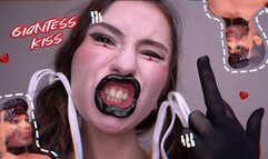 Gentle Giantess sticky kiss Harley Quinn 5 (CUSTOM)