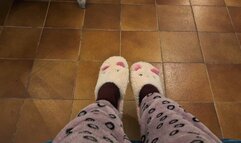 Running away I lose my pink furry mule house slipper and I walk barefoot in the ground