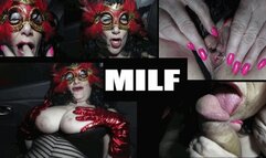 DAMA SEXO CASUAL EN EL COCHE