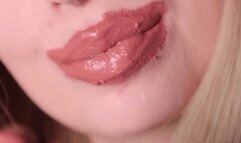 M - 3x Lipsticks Destroyed