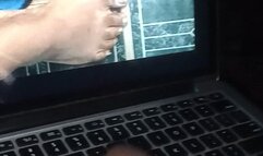 masturbate while i look at my friends feet