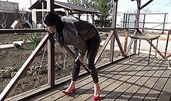 shoe stuck in deck mp