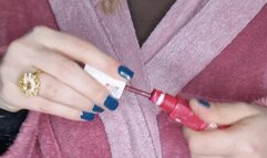 Shy Houswife or sexy Dominatrix ? ;)