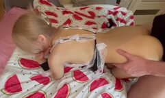 Молоденькая светлая горничная пробует секс 1