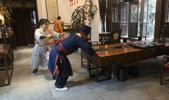 LUNA241_Coolest riding posture of female guards